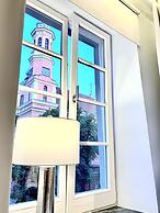 MONDRIAN Luxury Suites UNESCO Old Town