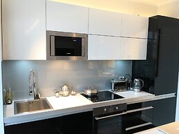 MONDRIAN Luxury Suites UNESCO Old Town