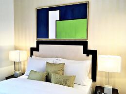 MONDRIAN Luxury Suites UNESCO Old Town