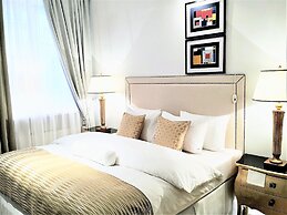 MONDRIAN Luxury Suites UNESCO Old Town