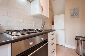 Holiday Home - Sleeps 7