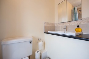 Holiday Home - Sleeps 7
