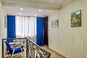 Q&B Hotel