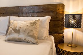 L'8 Boutique Concept Apartments