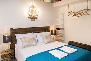 L'8 Boutique Concept Apartments