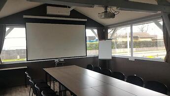 Hôtel Wood Inn Bordeaux Aeroport