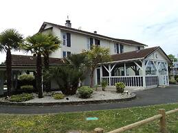 Hôtel Wood Inn Bordeaux Aeroport