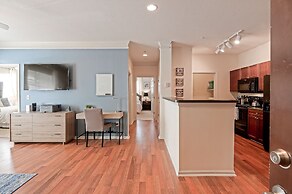 Apartment near Suntrust Park