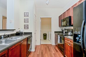 Apartment near Suntrust Park