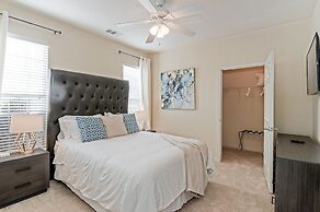 Apartment near Suntrust Park