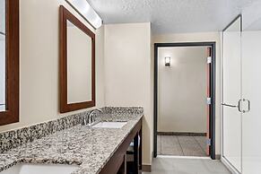 Heartland Inn and Suites