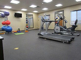 Heartland Inn and Suites