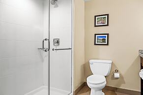 Heartland Inn and Suites