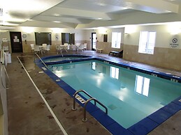 Heartland Inn and Suites