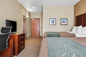 Heartland Inn and Suites