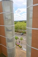 Brightleap Apartments - Silbury View