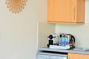 Brightleap Apartments - Silbury View