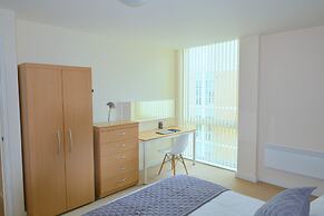 Brightleap Apartments - Silbury View