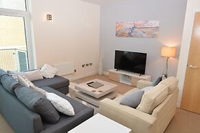 Brightleap Apartments - Silbury View
