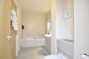 Brightleap Apartments - Silbury View