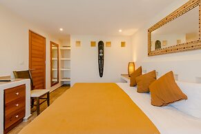 Casa del Árbol Condo