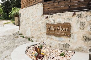 Villa Aloni-traditional Stone Villa With Nice View,pool and Garden