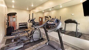 Cobblestone Hotel & Suites - Hartford