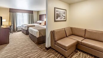 Cobblestone Hotel & Suites - Hartford