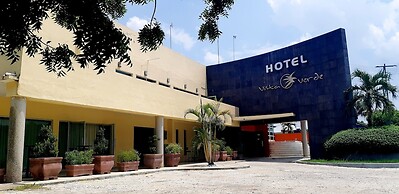 Hotel Vista Verde
