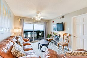 Tradewinds Condos by Hosteeva