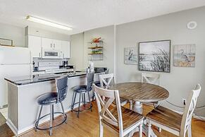 Tradewinds Condos by Hosteeva