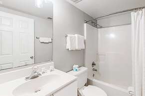 Tradewinds Condos by Hosteeva