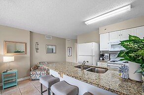 Tradewinds Condos by Hosteeva