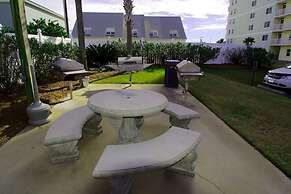 Tradewinds Condos by Hosteeva