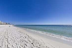 Tradewinds Condos by Hosteeva