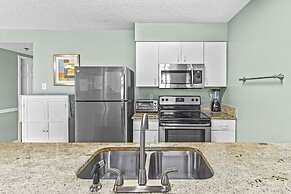 Tradewinds Condos by Hosteeva