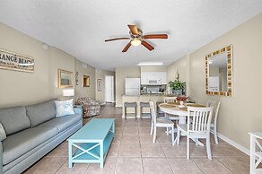 Tradewinds Condos by Hosteeva