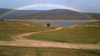 Anglers Reach Lakeside Village