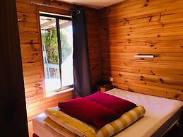 Anglers Reach Lakeside Village