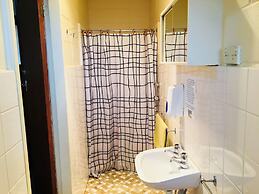 Anglers Reach Lakeside Village