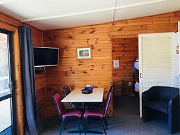 Anglers Reach Lakeside Village