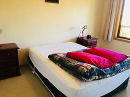 Anglers Reach Lakeside Village