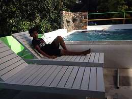 Gravino Pension House