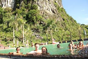 Heritage By Night Hotel