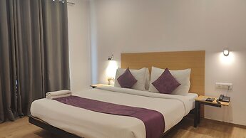 Mavens Orange Artemis Hospital Road