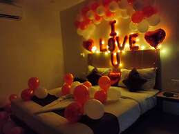 Mavens Orange Artemis Hospital Road