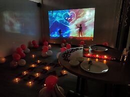 Mavens Orange Artemis Hospital Road