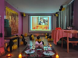 Mavens Orange Artemis Hospital Road