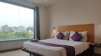 Mavens Orange Artemis Hospital Road