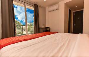 Mavens Orange Artemis Hospital Road